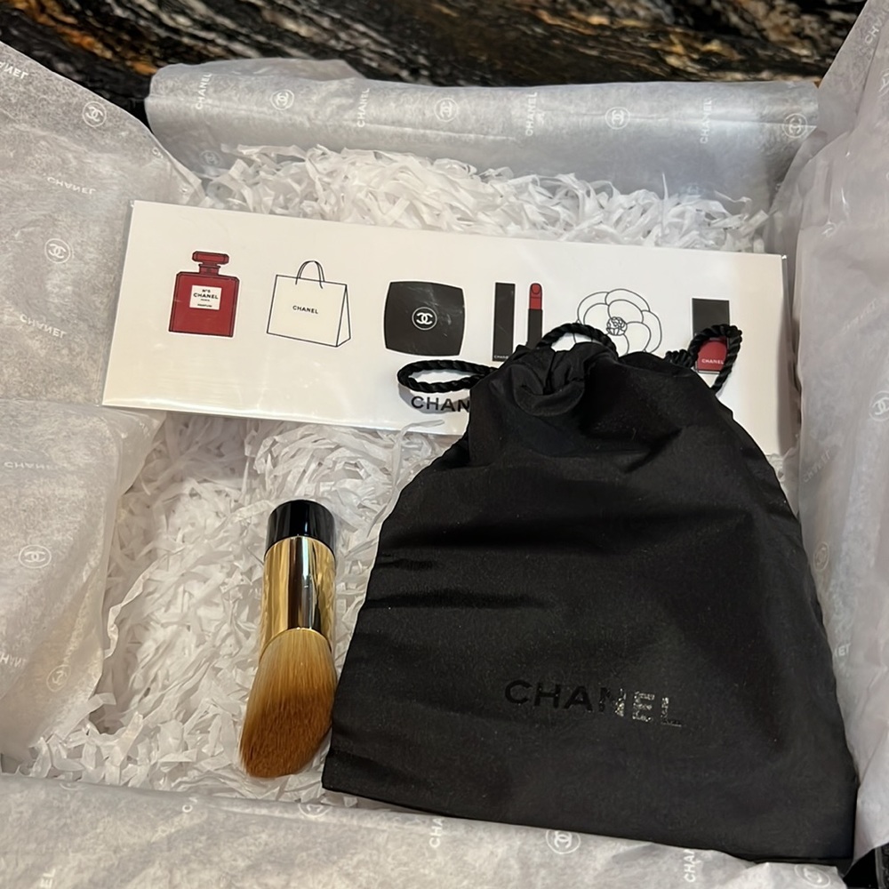 CHANEL ❤️🥰